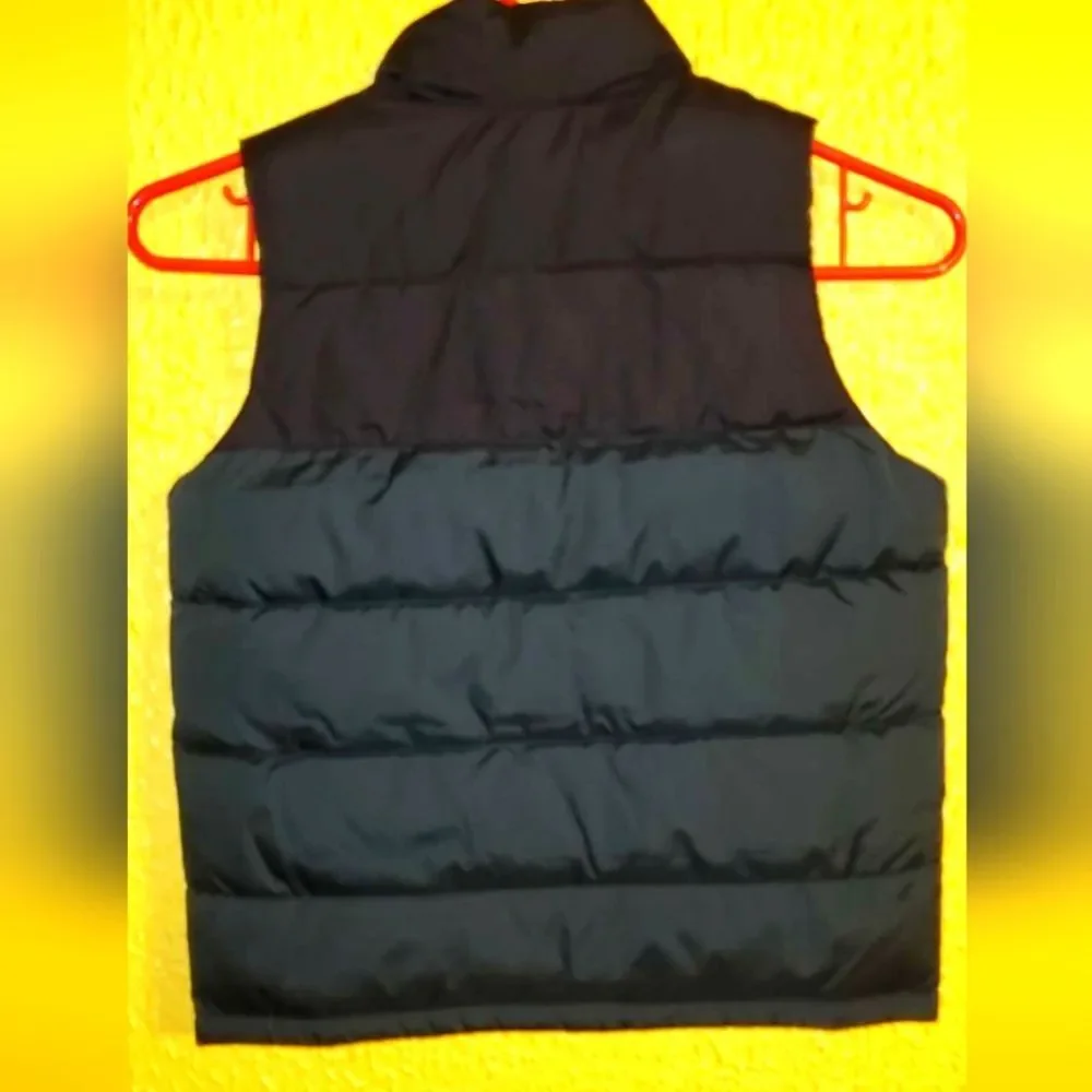 ✨️NWT GAP KIDS Puffer Vest